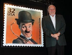 意大利著名导演德里科·费利尼诞辰（歷史上的今天。中国）