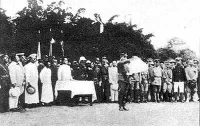 孙中山重新成立大元帅府（转自：历史上的今天。com）